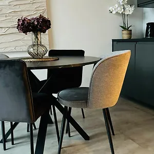 Apartament Przy Bulwarze - By The River, Wrocław